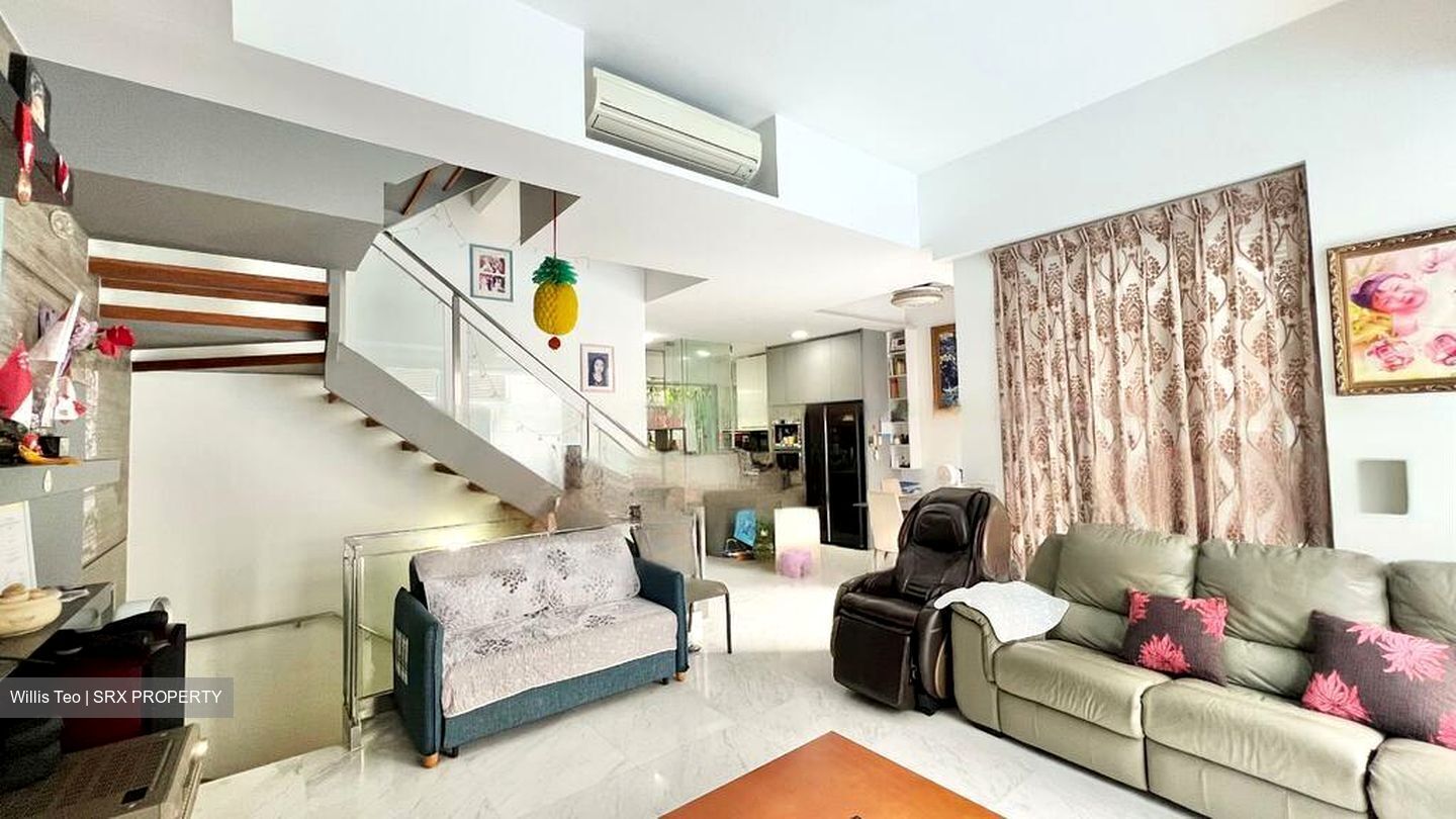 euHabitat (D14), Condominium #435810111